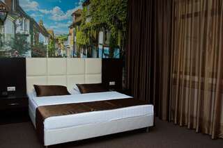 Гостиница Мартон ОКА Нижний Новгород Standard Double Room - City View-7