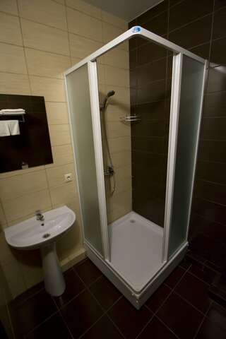 Гостиница Мартон ОКА Нижний Новгород Standard Double Room - City View-2